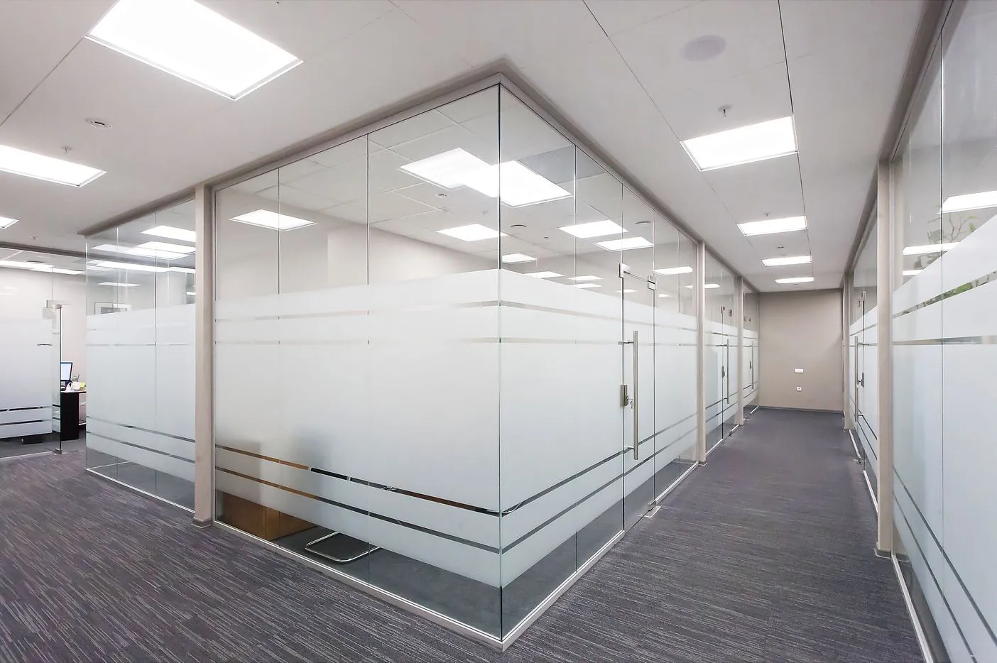 Каркасные офисные перегородки