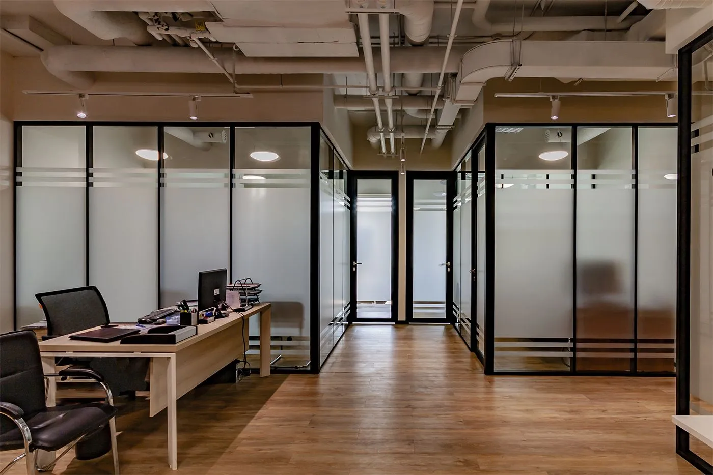 Перегородки для офиса из алюминия