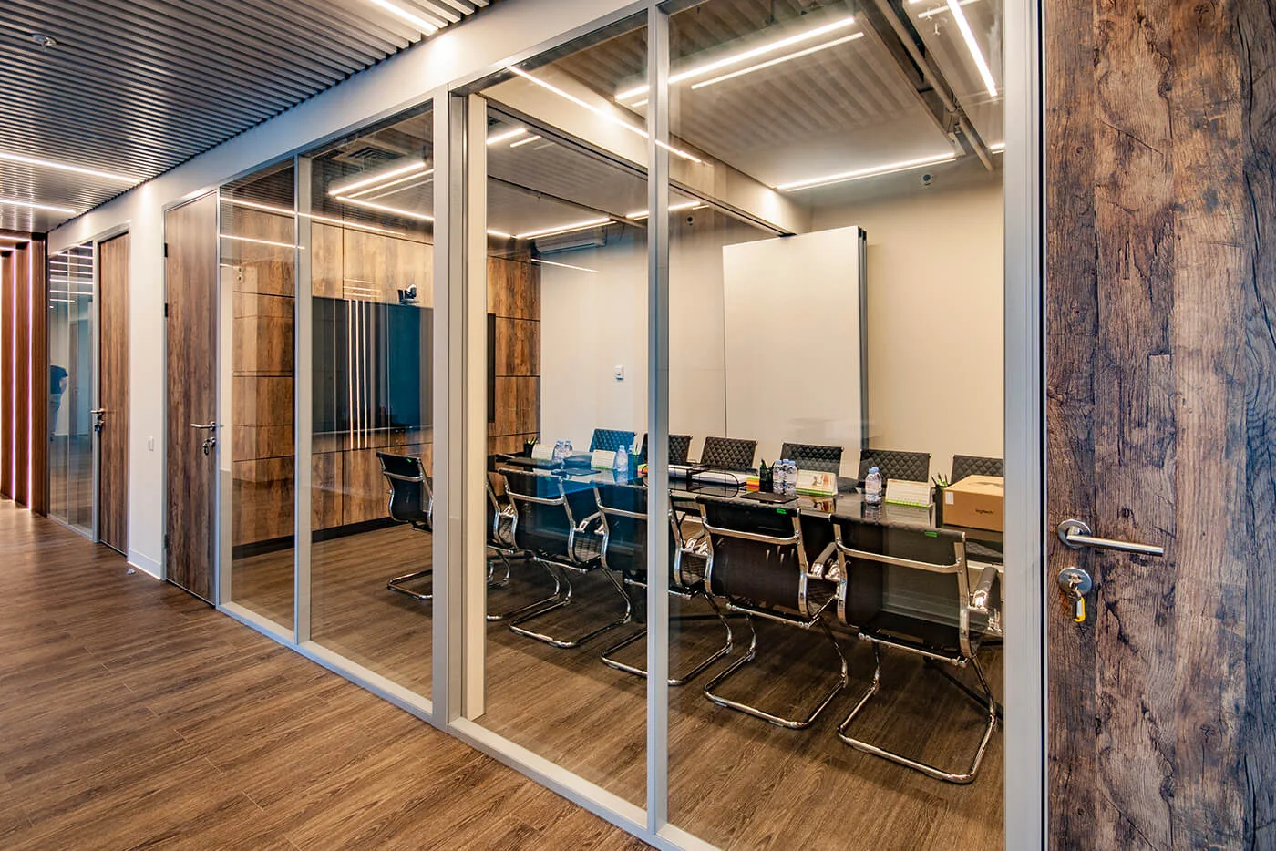 Алюминиевые офисные перегородки