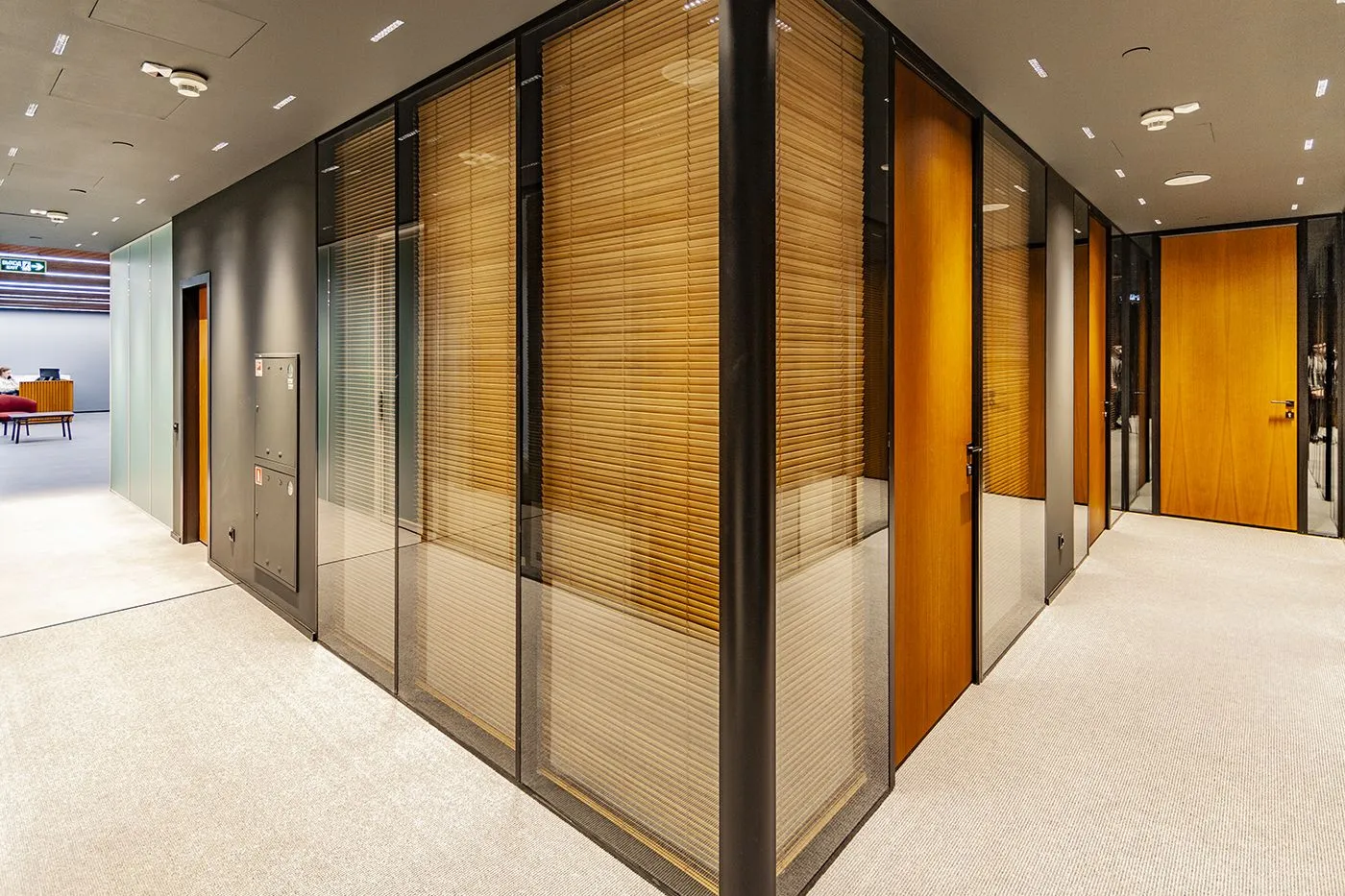 Алюминиевые офисные перегородки