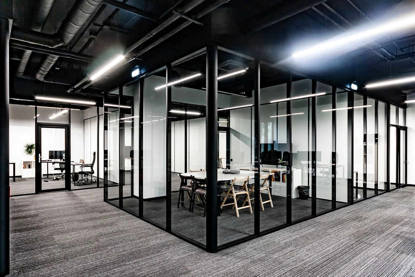 Глухие перегородки до потолка