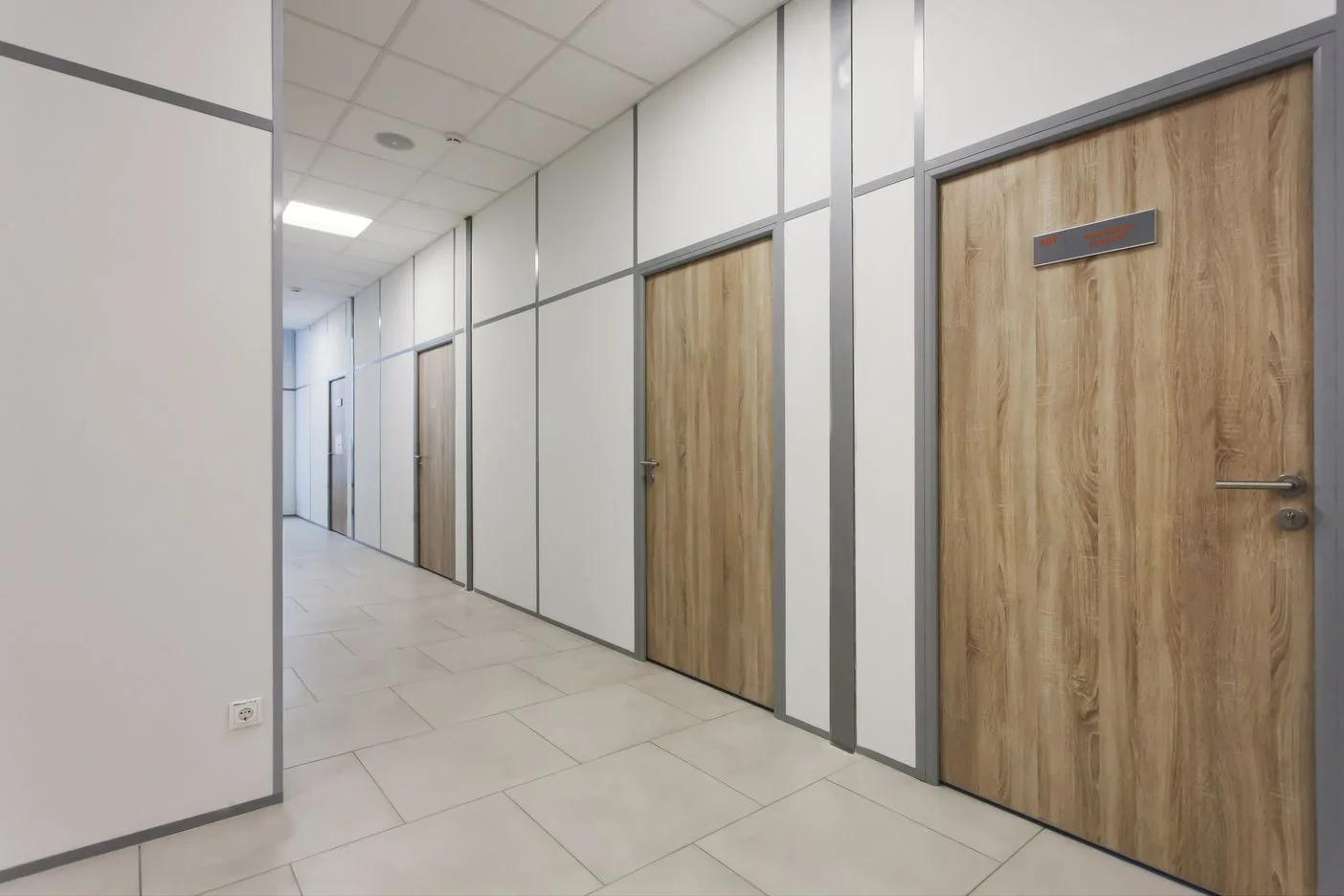 \Каркасные офисные перегородки