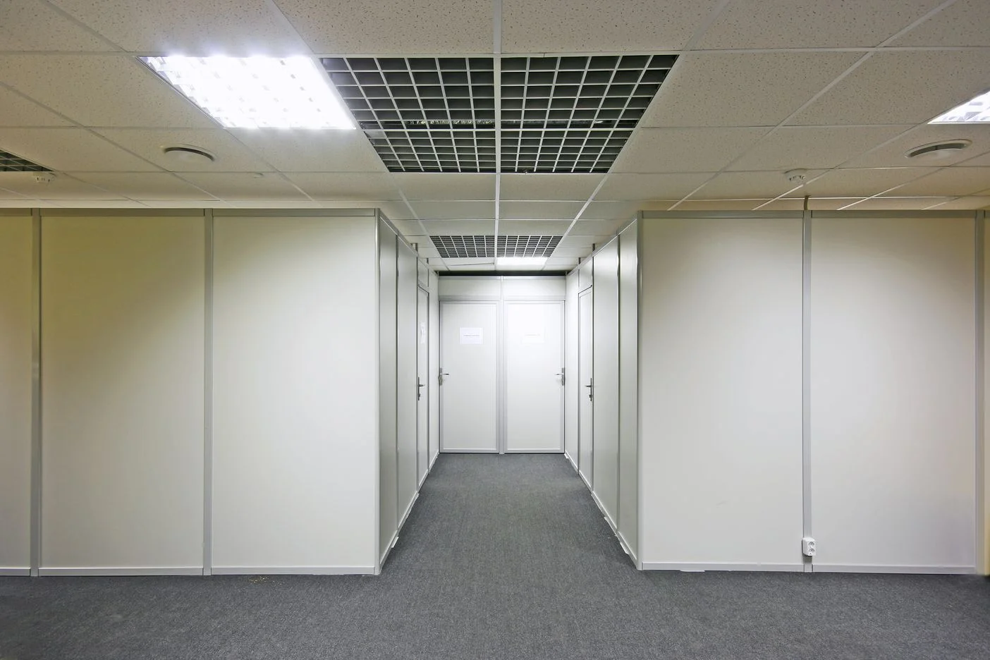 Перегородки для офиса из алюминия