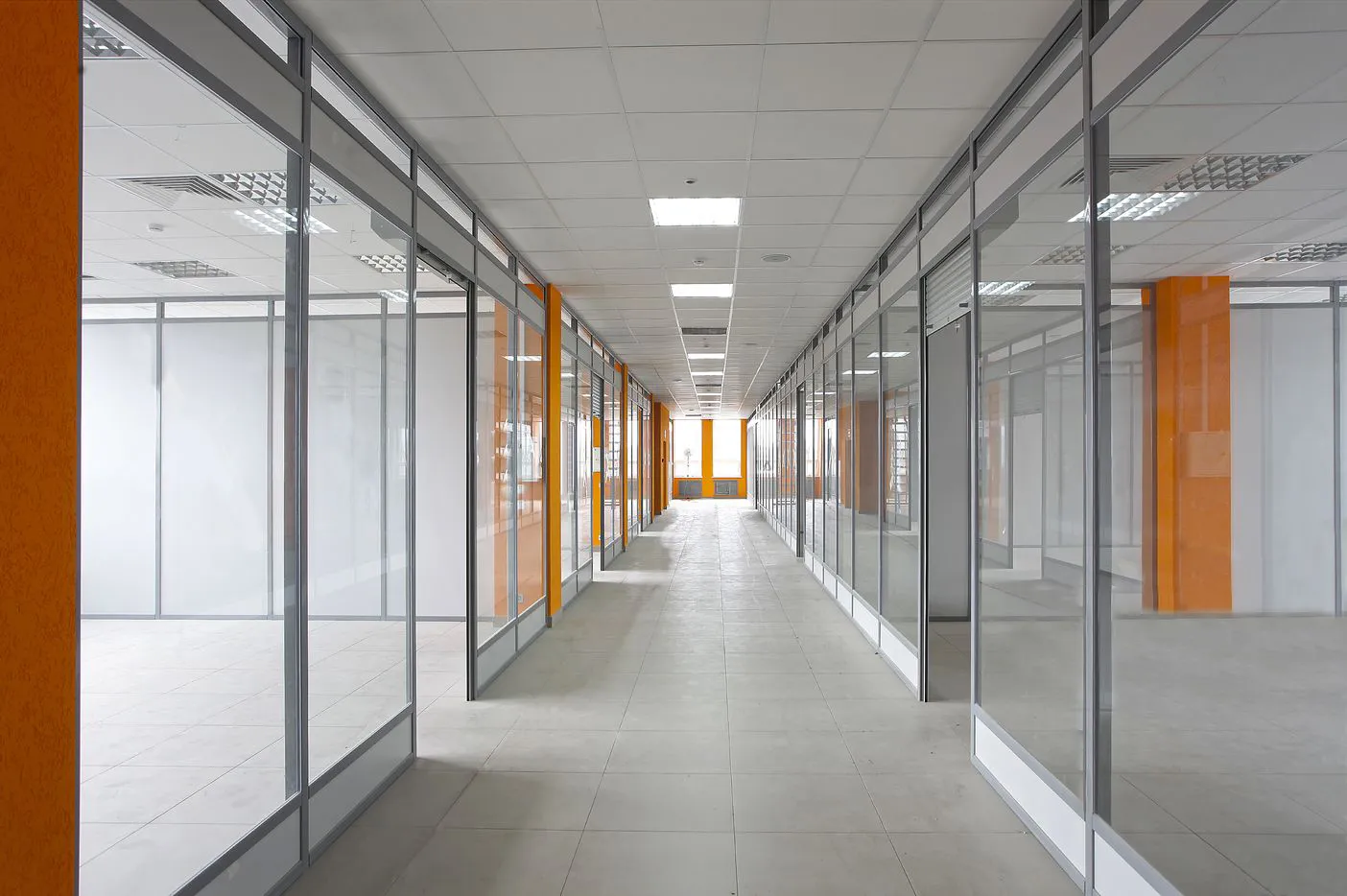 Легкие торговые перегородки LOTTA