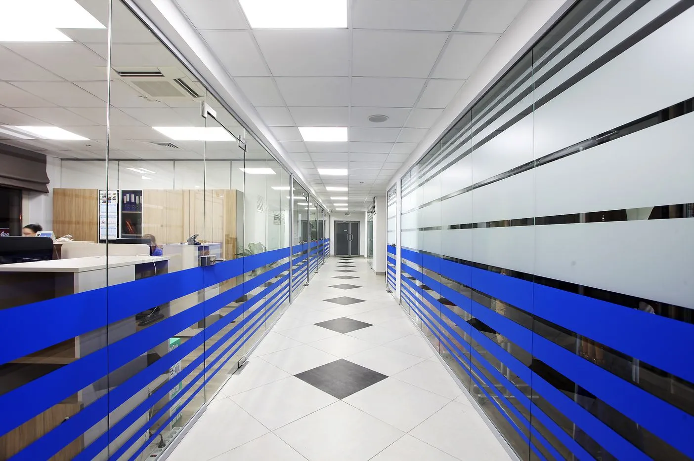 Глухие перегородки с рассечкой до потолка