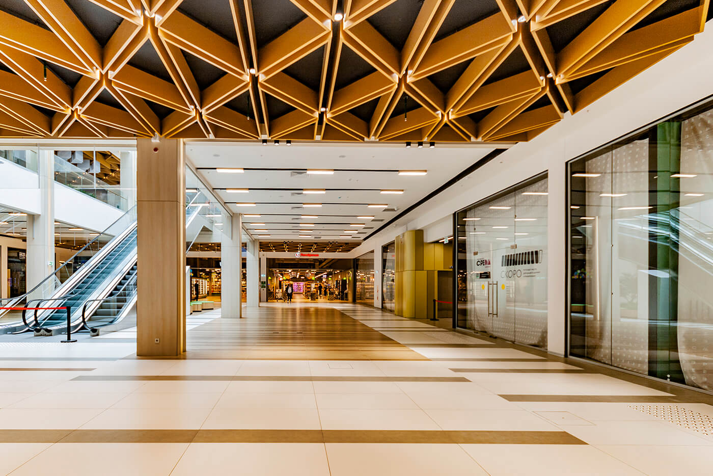 Цельностеклянные перегородки