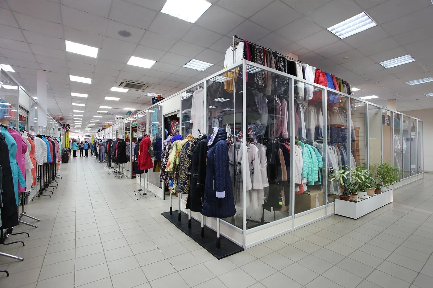 Легкие алюминиевые торговые павильоны LOTTA