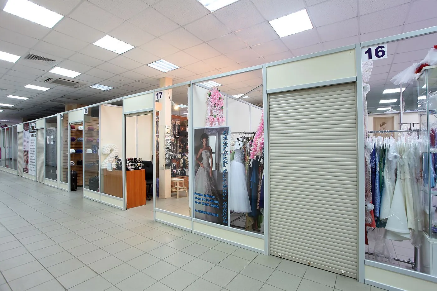 Легкие алюминиевые торговые павильоны LOTTA