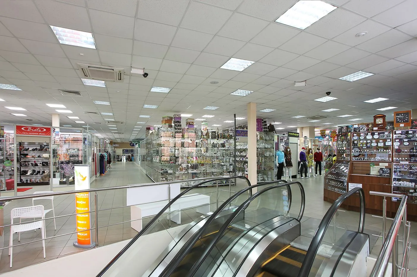 Легкие алюминиевые торговые павильоны LOTTA