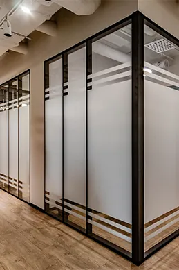 Монтаж офисных перегородок